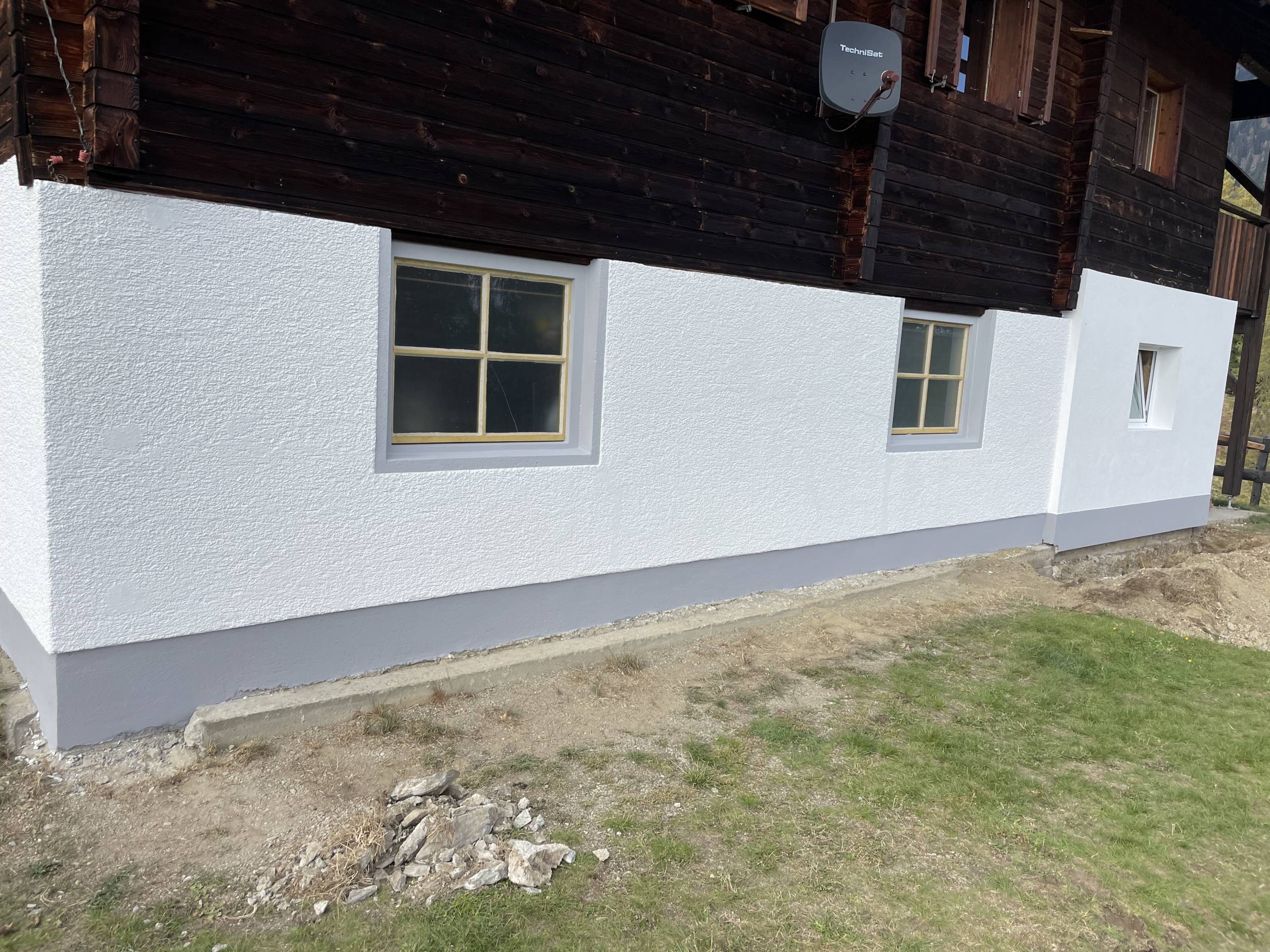 Sockelsanierung und Fassadeninstandsetzung